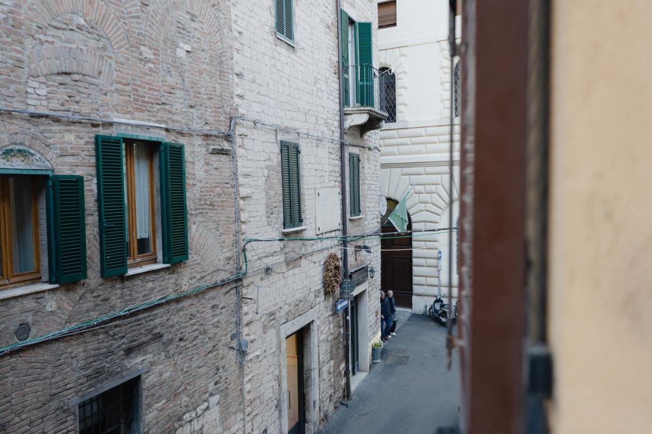 Exclusive Apartment In Piazza Italia In Perugia Dış mekan fotoğraf